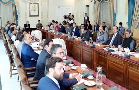 PM Shehbaz calls for expanded global market access for Pakistani agri products