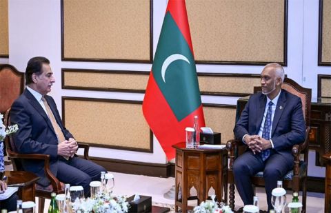 Maldivian President lauds Pakistan's role in regional peace
