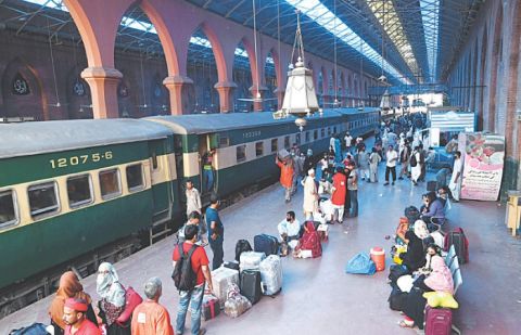 Railways announces timings for special trains on Eid