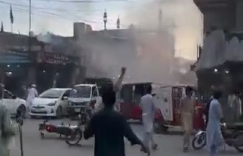 15 martyred as suicide bomber targets Swat police station