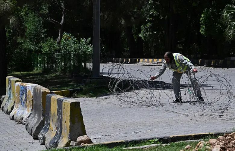 Authorities have formally lifted traffic restrictions across the twin cities