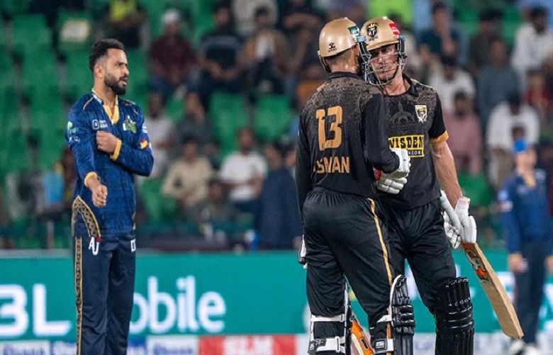 Hyderabad Kingsmen crush Multan Sultans to stay alive in PSL 11 title race