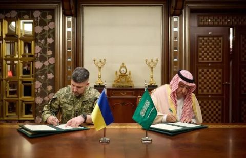 Ukraine, Saudi Arabia sign air defence deal: senior officials