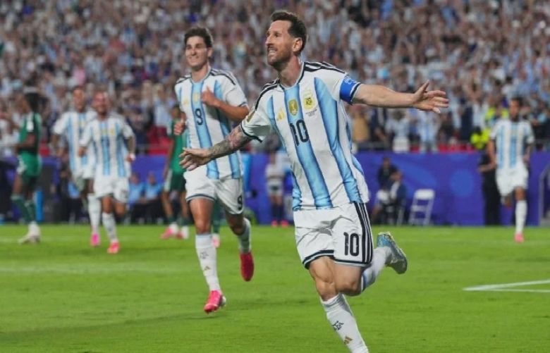 Magical Messi equals World Cup goals record as Argentina thump Algeria 3-0