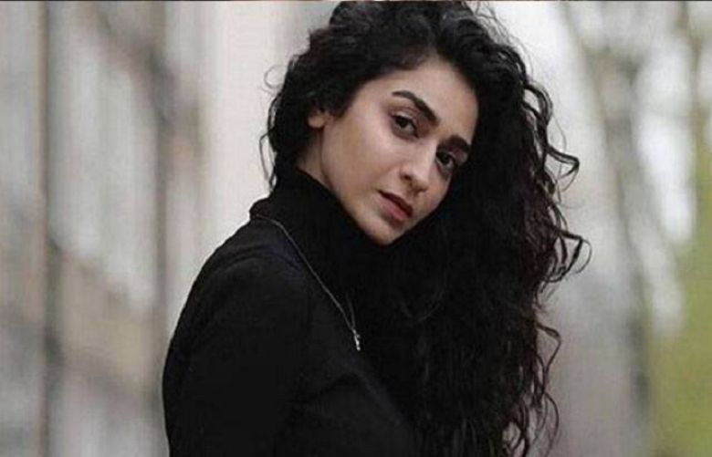 Celebrated actress Hajra Yamin has turned heads with her effortlessly chic style