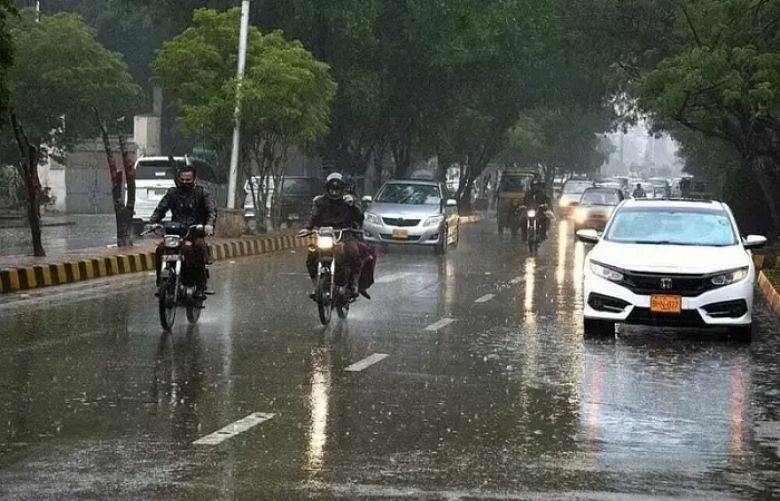 rain in Karachi