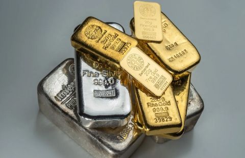 Prices of gold and silver witnessed a significant increase in both the global market and Pakistan’s local bullion market
