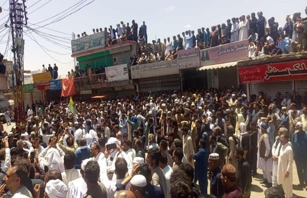  March heads for Muzaffarabad as wheel-jam strike in AJK enters fourth day