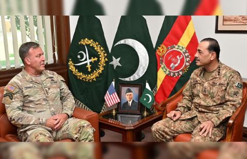 Commander of the US CENTCOM General Michael Erik Kurilla and Chief of Army Staff General Syed Asim Munir at the General Headquarters in Rawalpindi